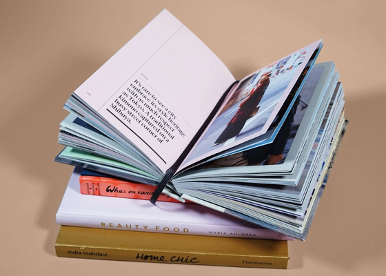 128gsm 140gsm 157gsm Livre à couverture rigide de luxe Impression Art Coffee Table Photo Book