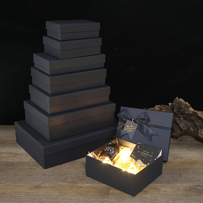Boîte rigide noire d'emballage de cadeau de luxe d'impression de couleur de l'ODM 1 d'OEM