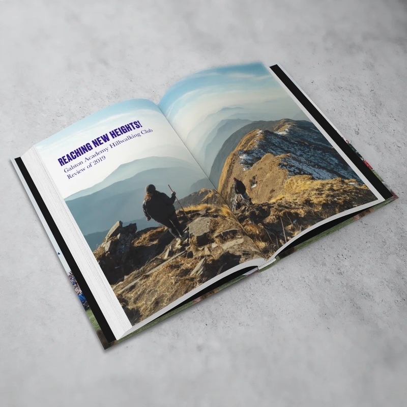 Livre relié fait sur commande polychrome imprimant 100gsm 120gsm 140gsm